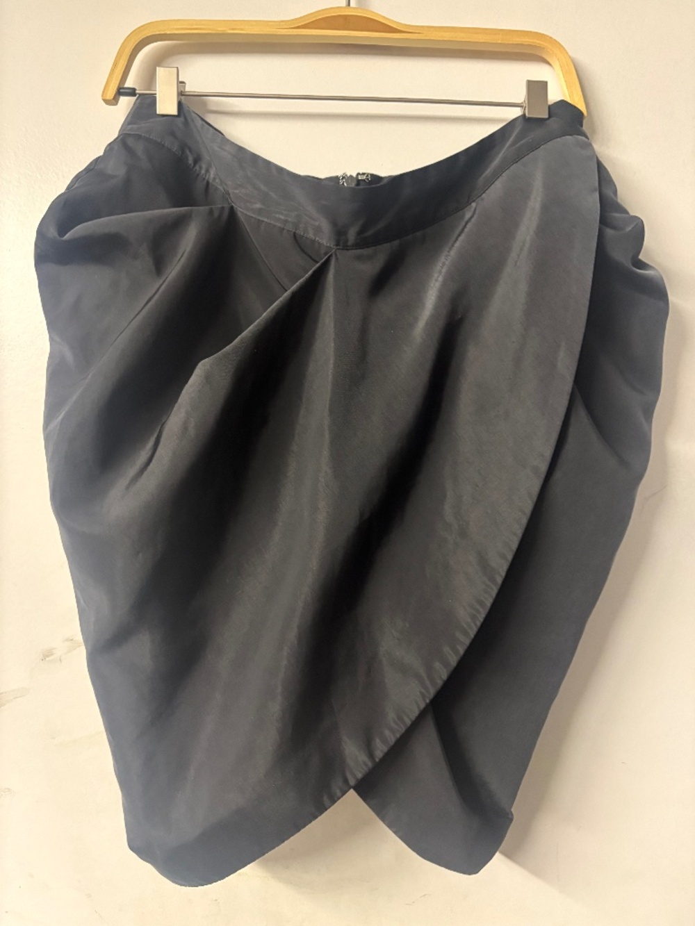 Leith Tulip Skirt Size 8
